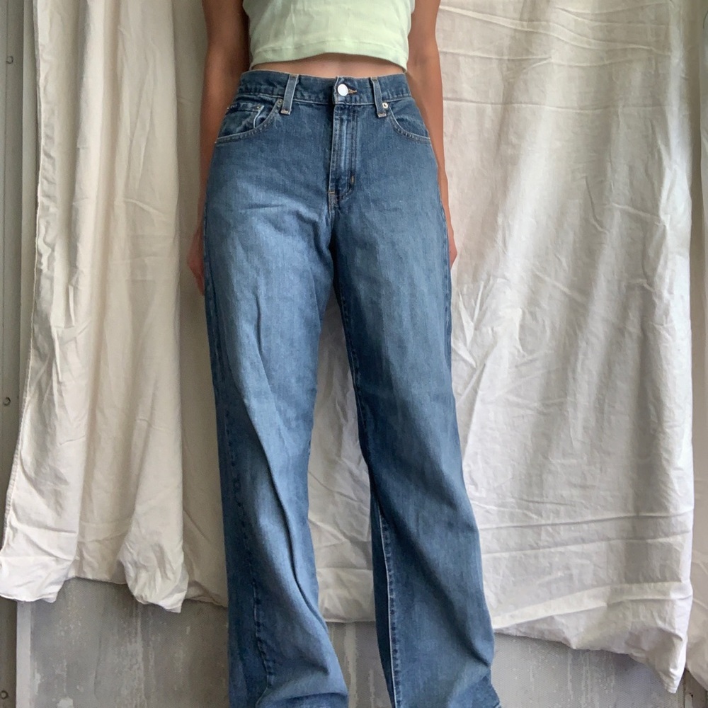 Vintage Baggy Mid-Rise Jeans
